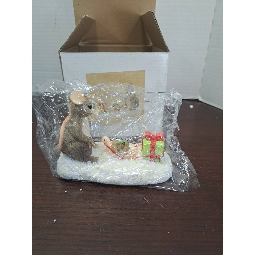 Charming Tails Waiting For Christmas Figurine 11205 Of 14000